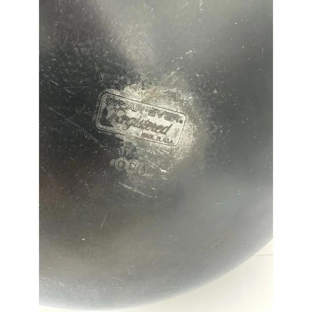 Wear-Ever Registered Aluminum Black Enamel 1 Qt. Stock Pot Dutch Oven Retro